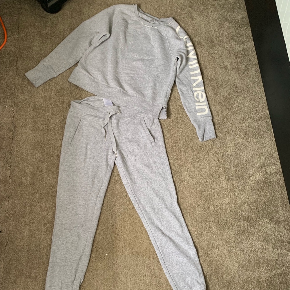 Calvin Klein sweatsuit